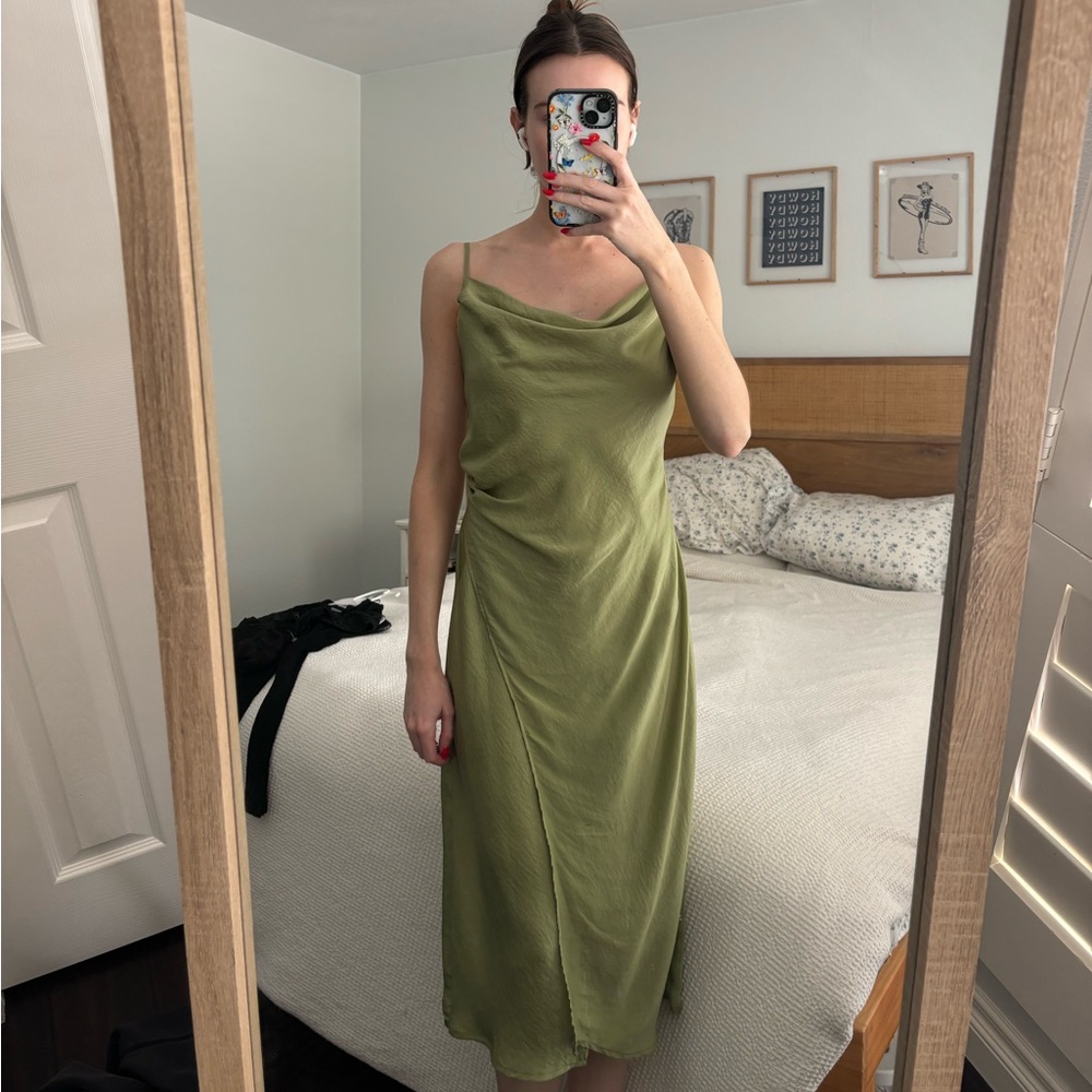 Special occasion light green midi dress